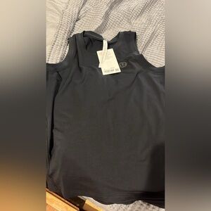 Lululemon Women’s Tank